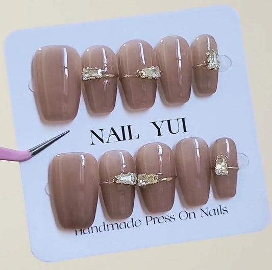 Handmade Oat Latte Nude Little Gem Gold Line Daily Autumn Press On Nails Nude Nails