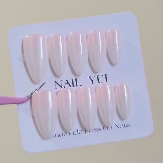 Handmade Pearl White Moonlight Nude Ombre Aurora Glitter Press On Nails Glitter Nails Moonlight Nails Pearl White Nails Acrylic Nails