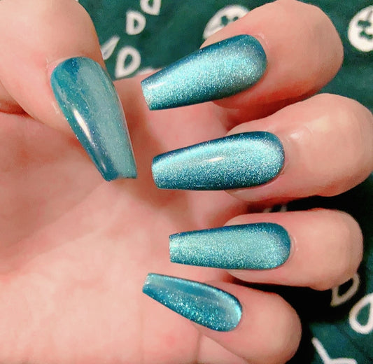 Handmade Melbourne Green-Blue Cyan Mint Blue Glass Bead Cat Eye Press On Nails Aurora Nails