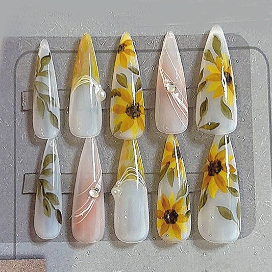 Handmade Hand Painting Watercolor Yellow Sunflower Flower Press On Nails Elegant Nails