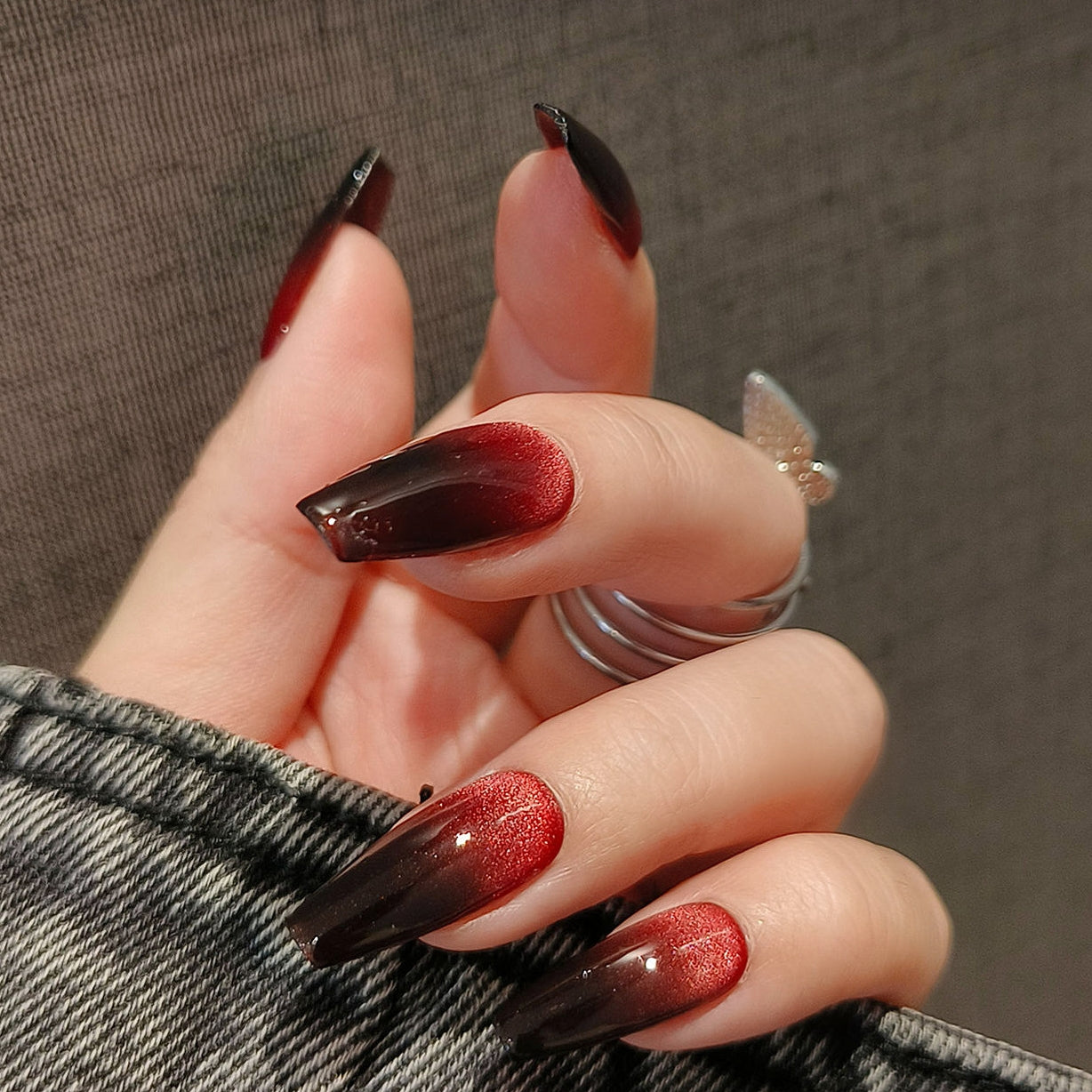 Handmade Black Ombre Red Glitter Glass Bead Cat Eye Press On Nails Cat Eye Nails New Year Nails Goth Halloween Nails