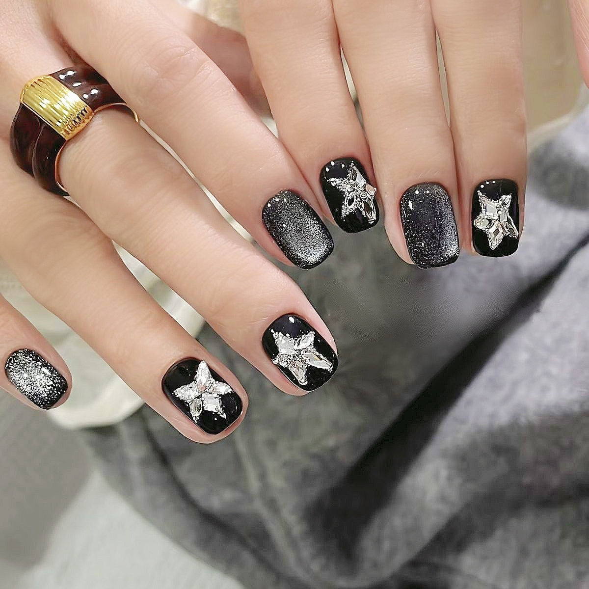 Handmade Black Silver Cat Eye Gem Sliver Star Press On Nails Star Nails Y2K Nails Black Nails Cat Eye Nails