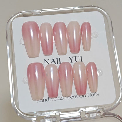 Handmade Pearl White Pink Ombre Aurora Press On Nails Aurora Nails Pearl Light Nails Pearl White Nails Pearl Pink Nails Office Nails