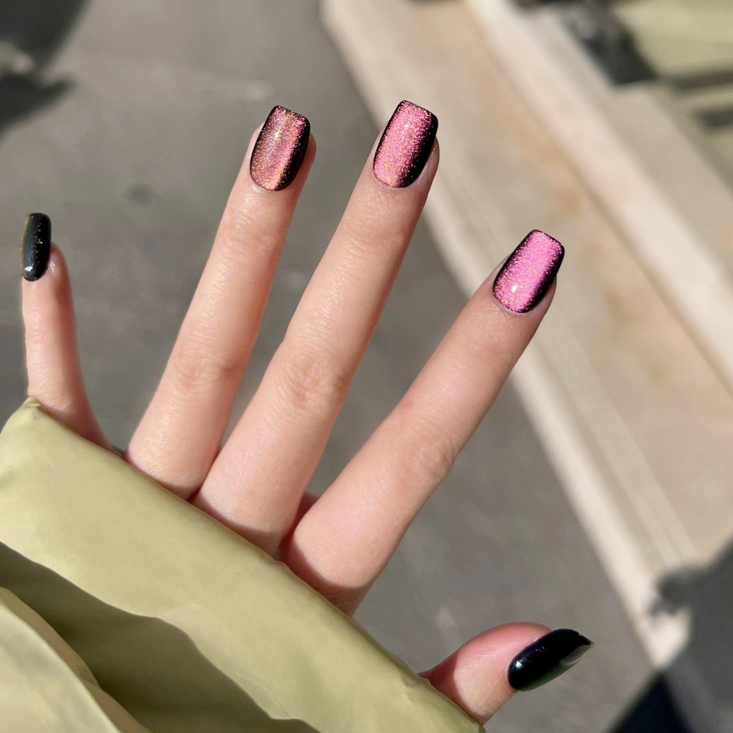 Handmade Black Base Pink Glass Bead Cat Eye Press On Nails Glitter Nails Dark Nails Glass Bead Nails Cat Eye Nails